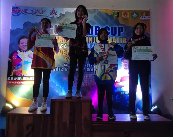 Siswi MTsN 1 Tanjung Jabung Barat Meraih Juara 3 Pada Kejuaraan Tinju Amatir Se-Sumbagsel