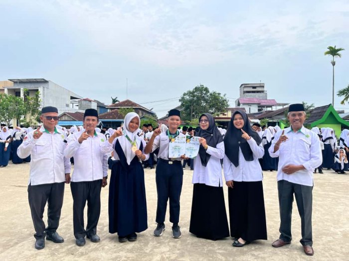 Prestasi Gemilang Siswa MTsN 1 Tanjung Jabung Barat di Kejuaraan Taekwondo Sungai Penuh