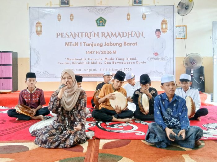 Gema Ramadhan 1447 H: MTsN 1 Tanjab Barat Cetak Generasi Qurani Berwawasan Global
