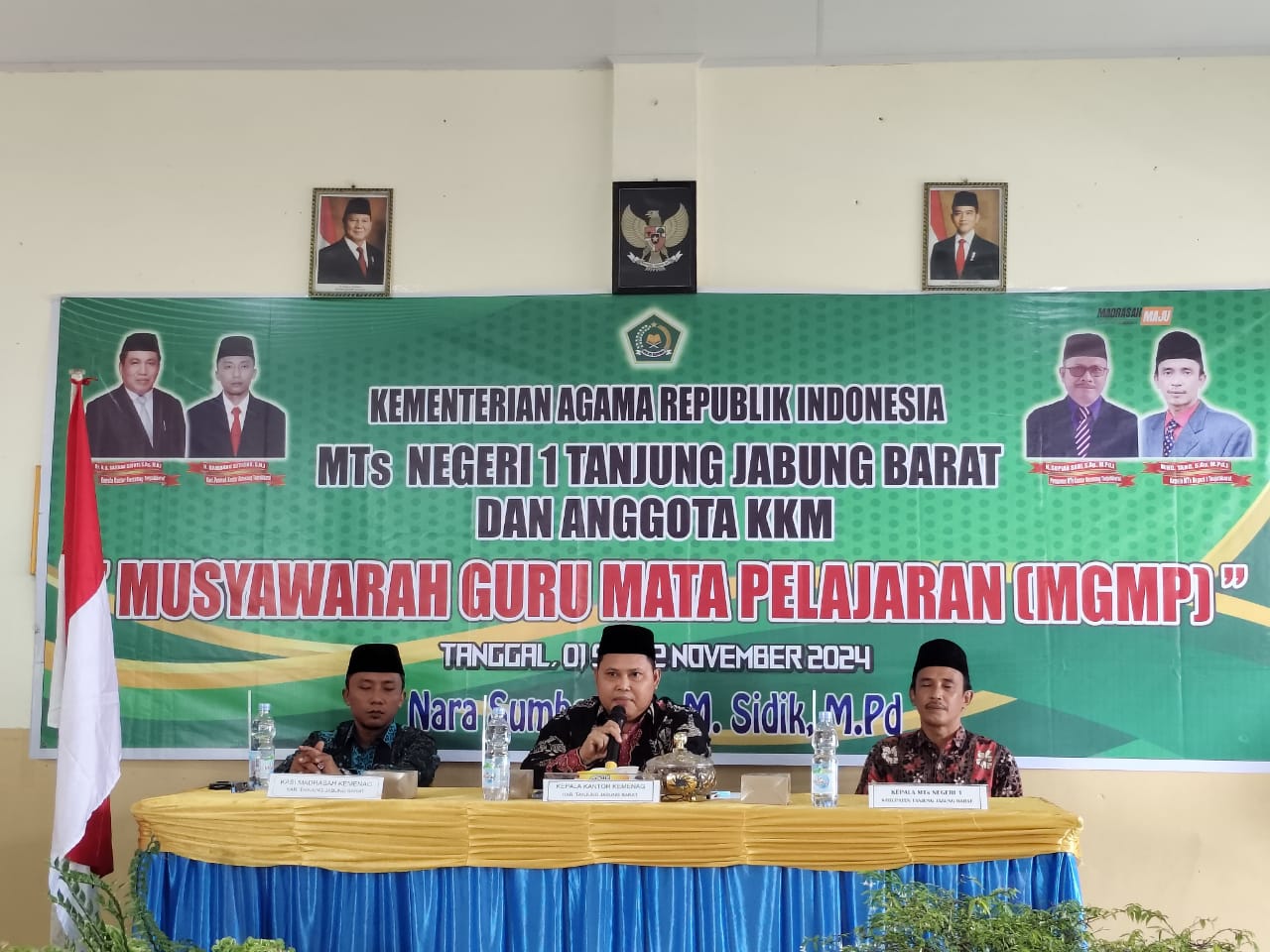 Sebanyak 107 Guru Tingkat MTs Dari 22 Madrasah Ikuti MGMP Yang diselenggarakan Oleh MTsN 1 Tanjab Barat