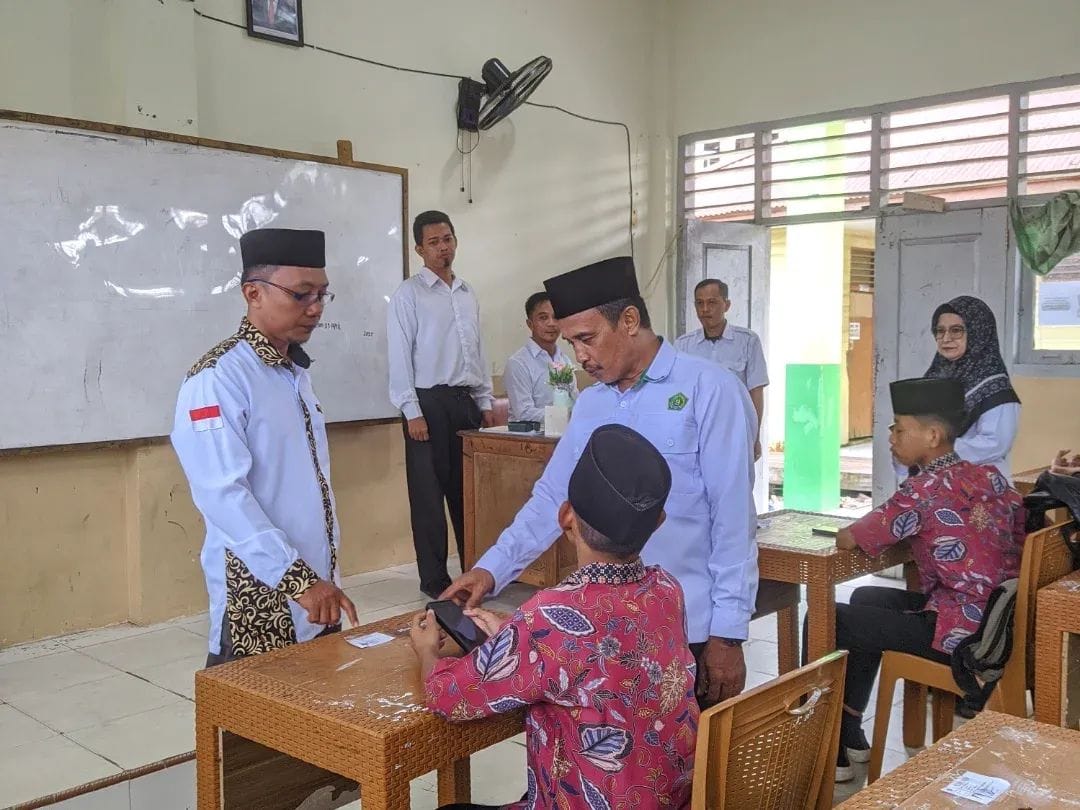 MTsN 1 Tanjab Barat Sukses Laksanakan Ujian Akhir Madrasah Bagi Siswa/i Kelas IX Tahun Pelajaran 2024/2025