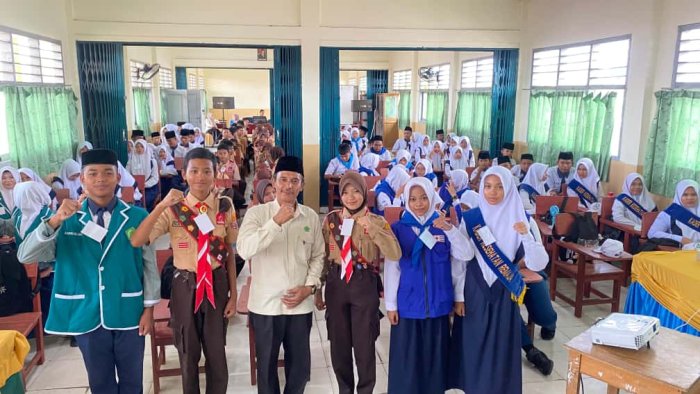 MTsN 1 Tanjung Jabung Barat Gelar LDKS, Cetak Pemimpin Muda yang Berkarakter